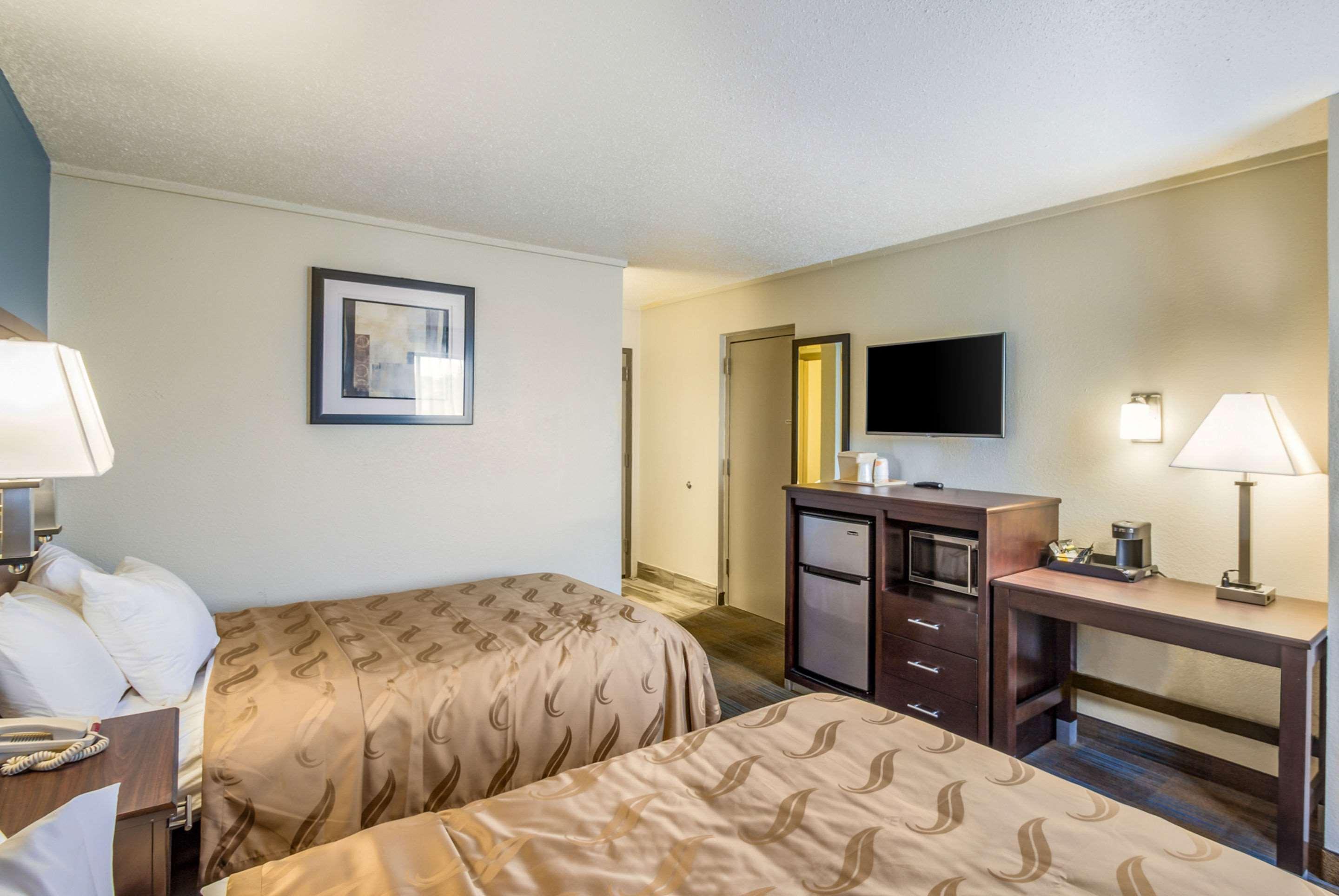 Americinn By Wyndham Madison Wi מראה חיצוני תמונה