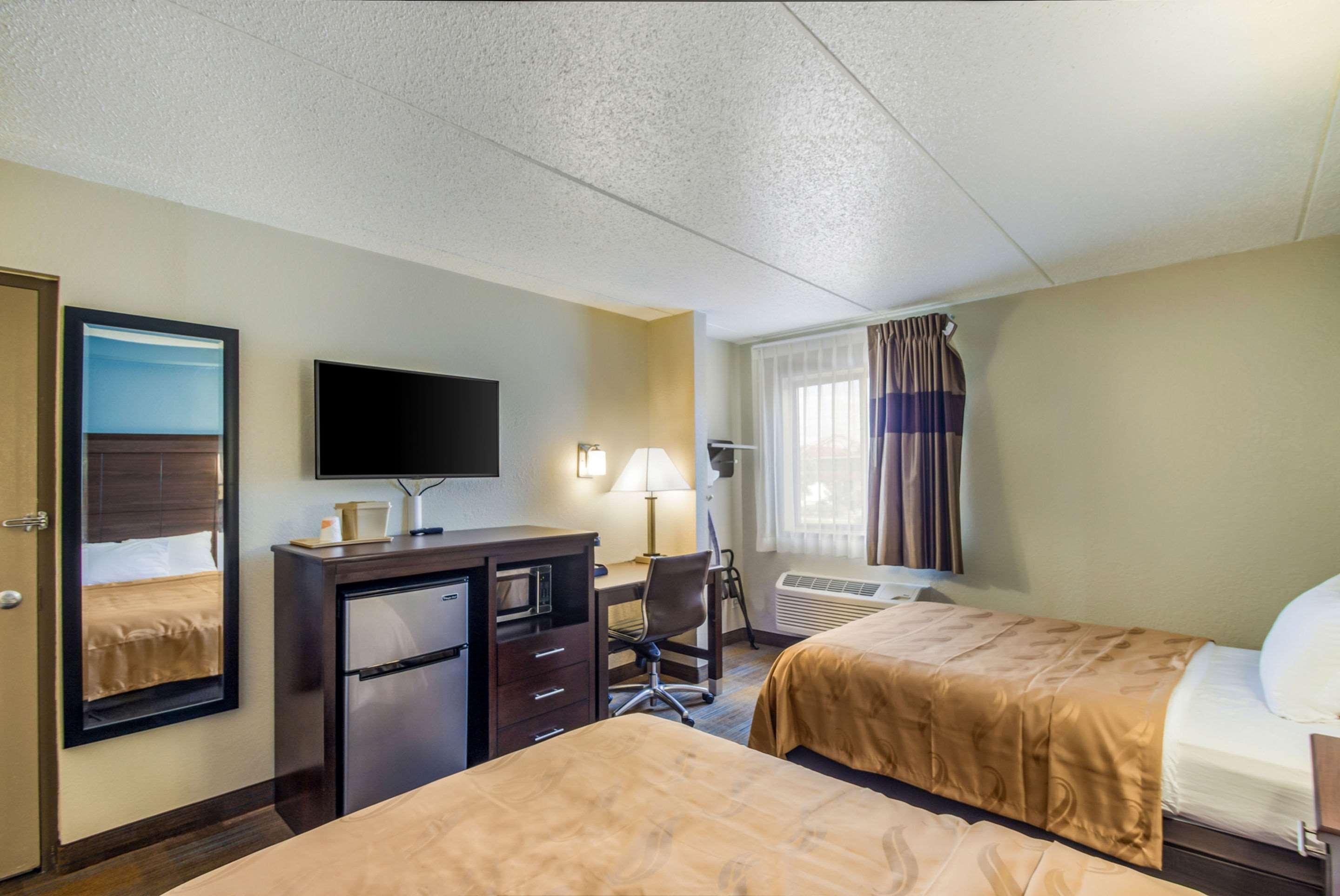 Americinn By Wyndham Madison Wi מראה חיצוני תמונה