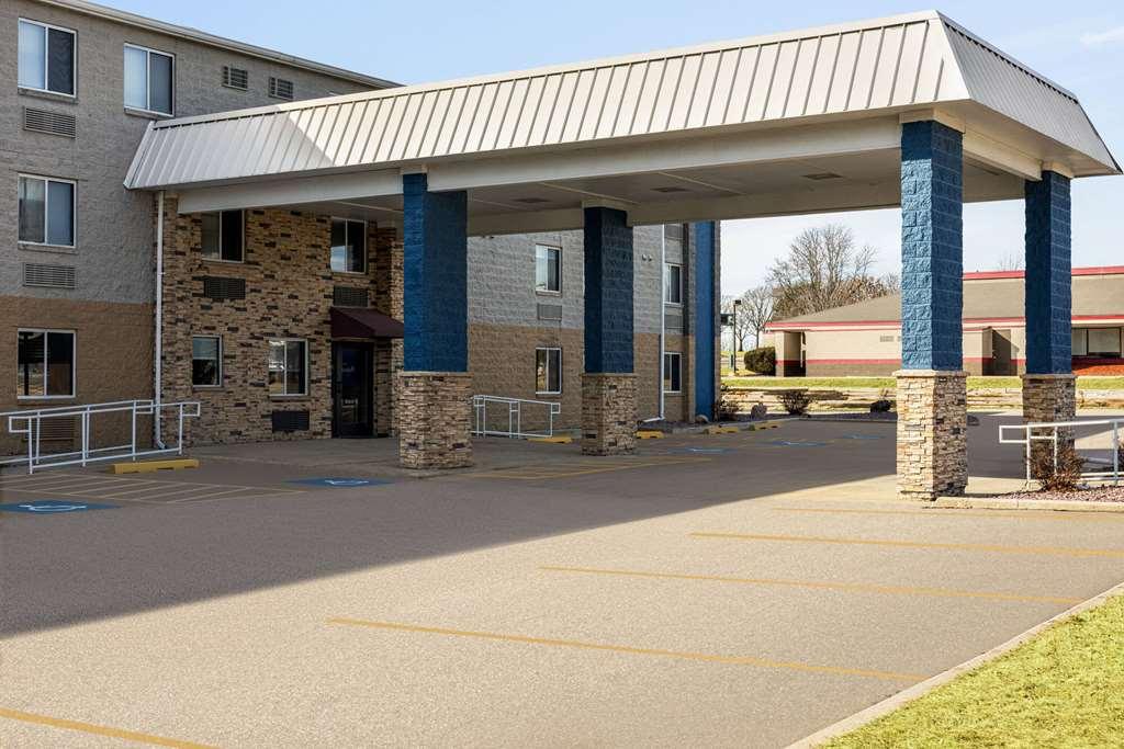 Americinn By Wyndham Madison Wi מראה חיצוני תמונה